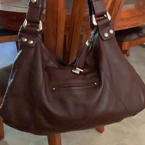 B.MAKOWSKY HANDBAG - Picture 2 of 4